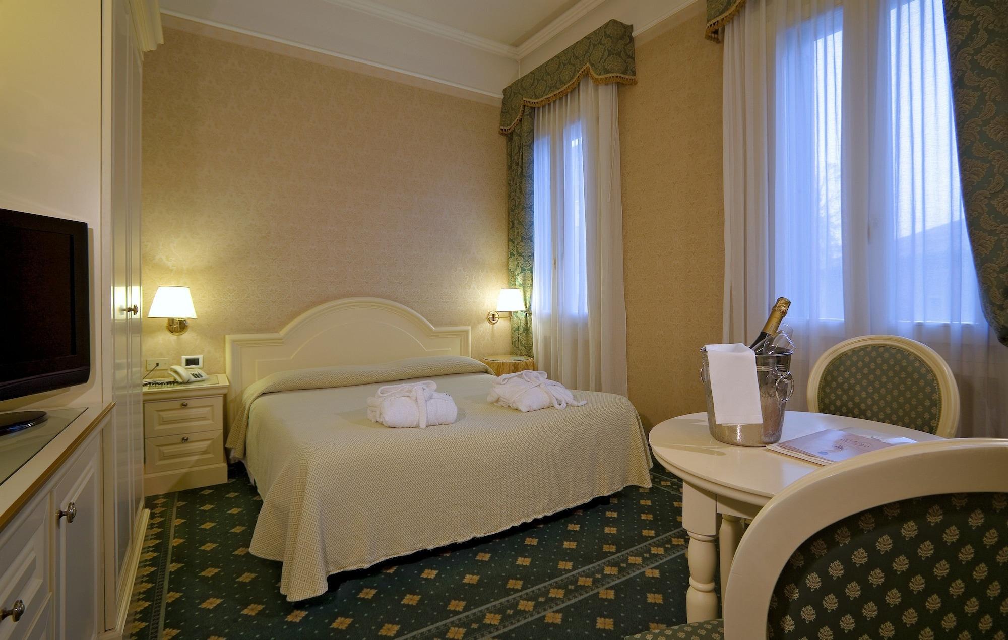 Hotel Terme Roma Abano Terme Esterno foto