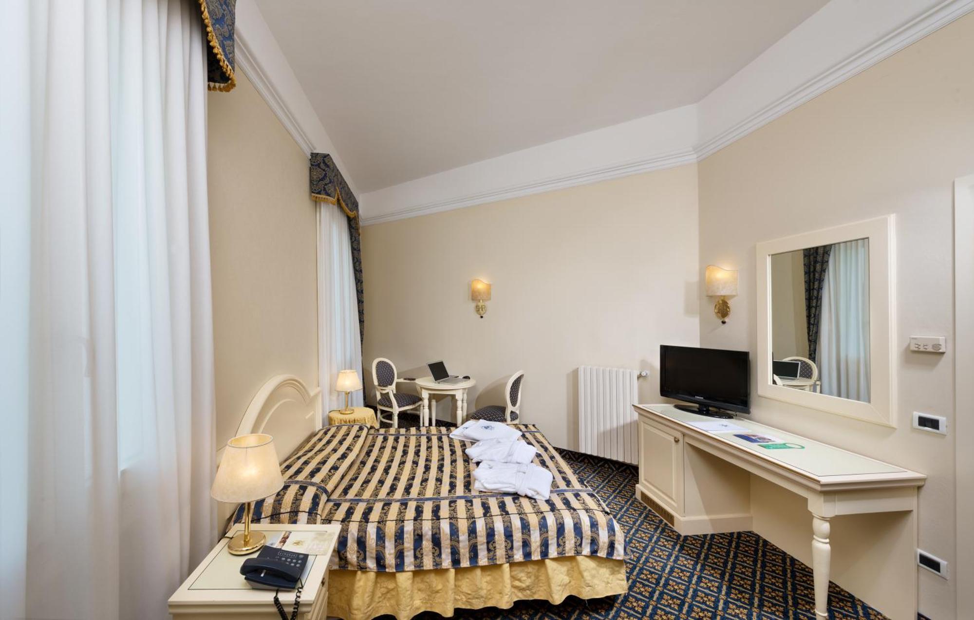 Hotel Terme Roma Abano Terme Esterno foto