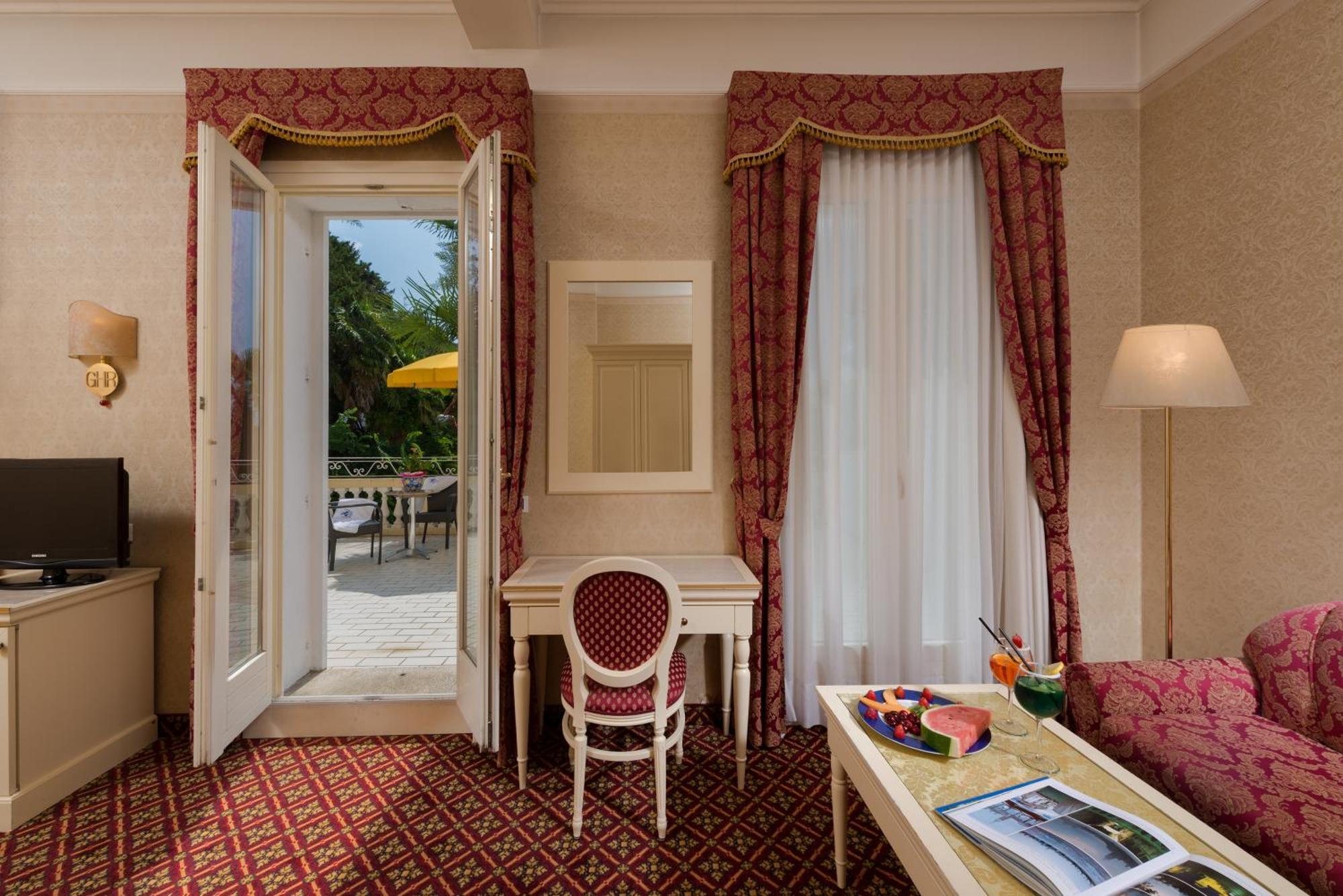 Hotel Terme Roma Abano Terme Esterno foto