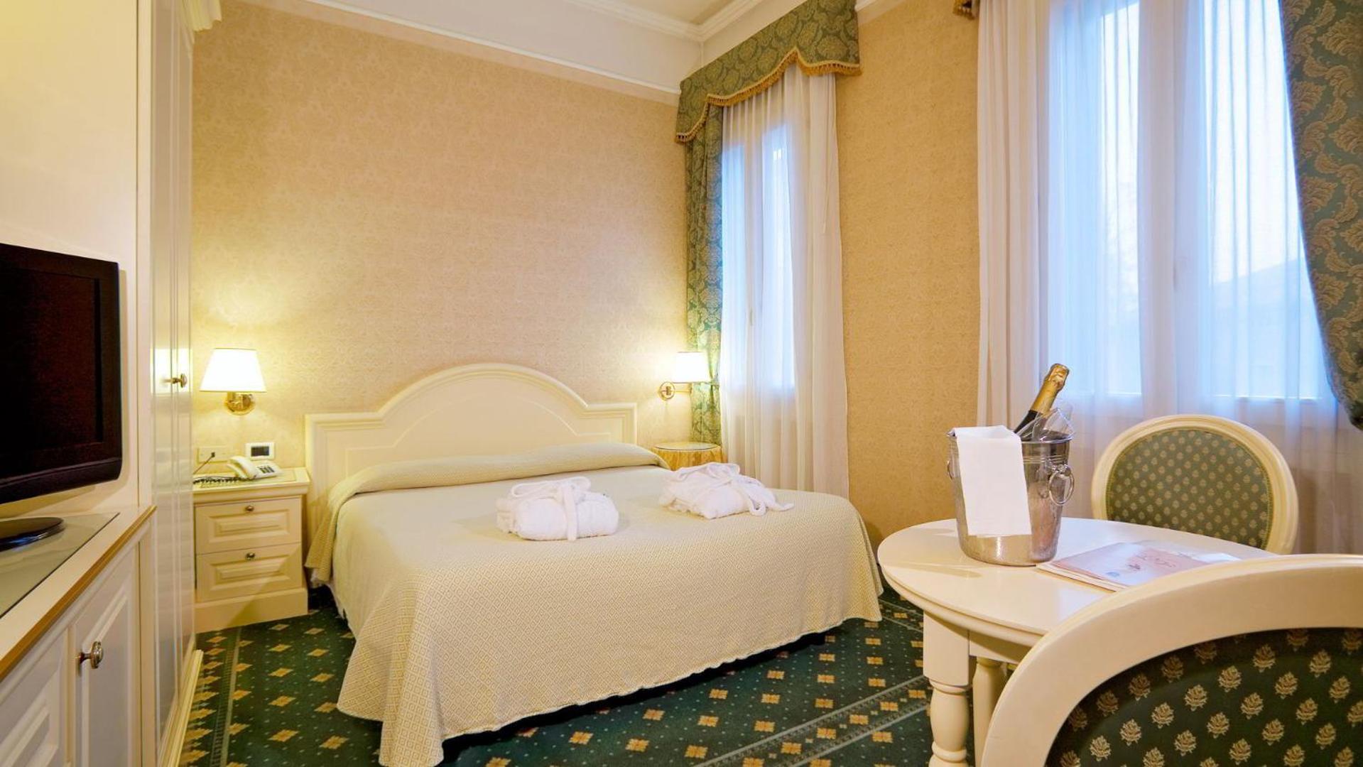 Hotel Terme Roma Abano Terme Esterno foto
